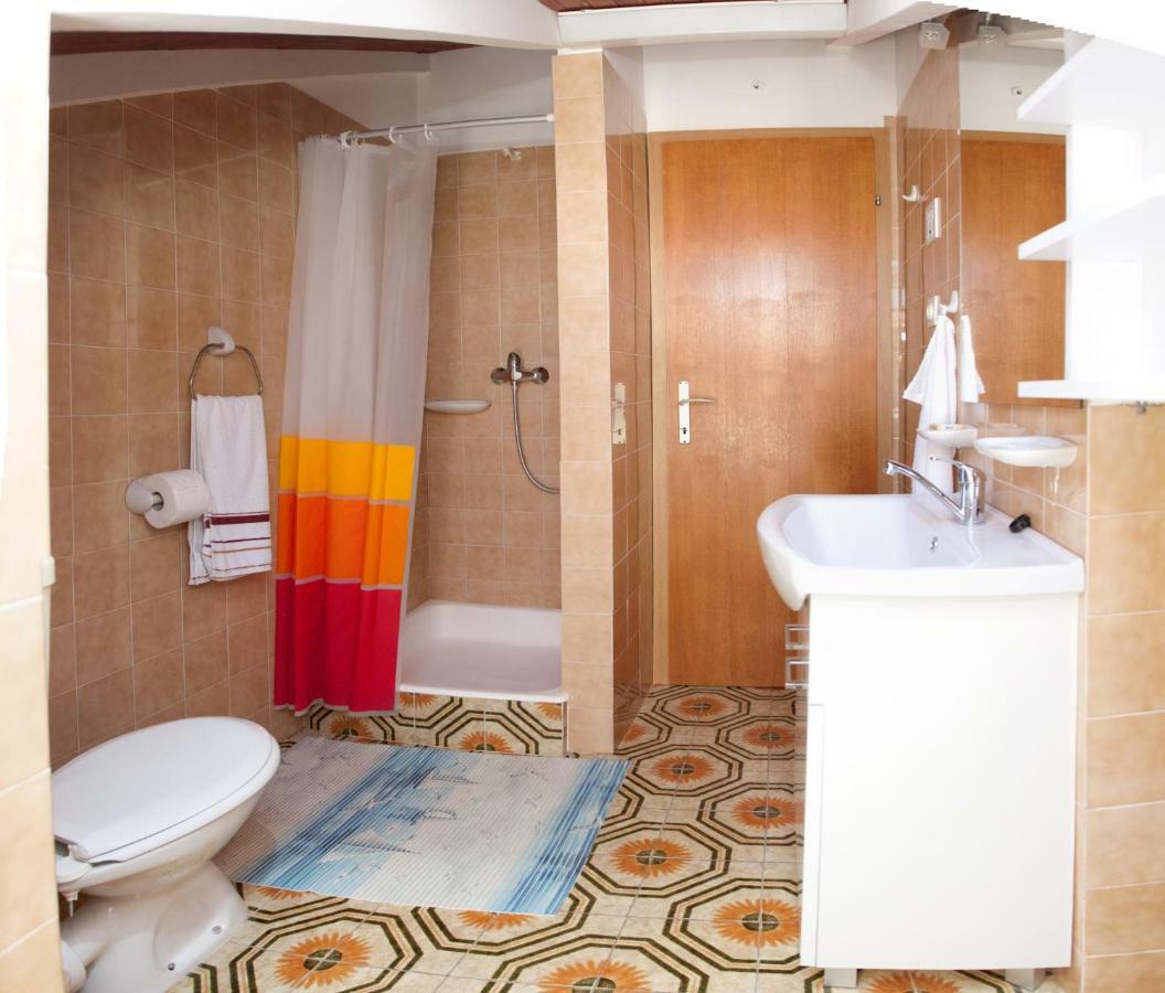 Apartment Damir Postira Dış mekan fotoğraf